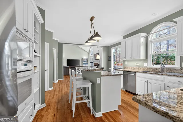 $800,000 | 105 Cadencia Court, Fayetteville, GA 30215