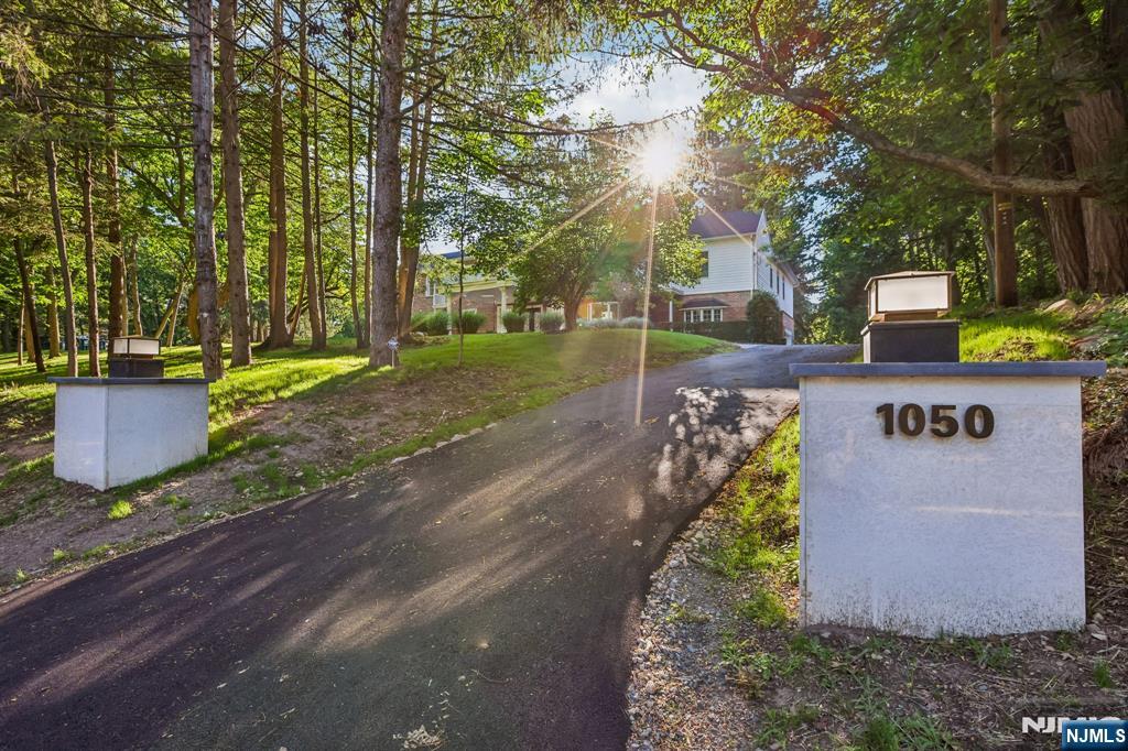 1050 Ramapo Valley Road Mahwah, NJ 07430 - Photo 3 of 50
