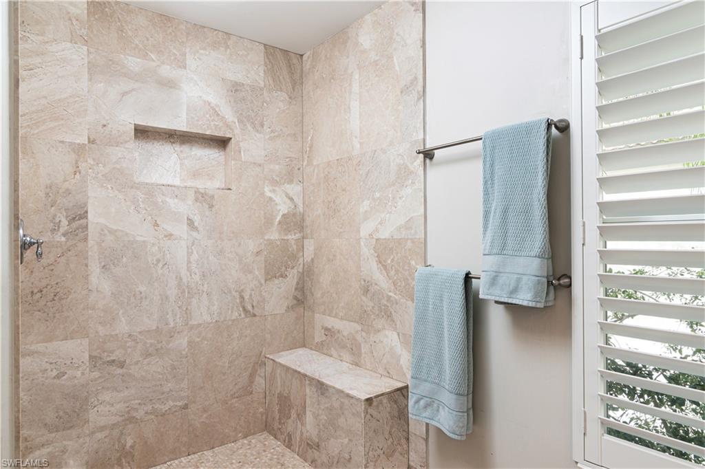 16255 Ravina Way, Unit 7 Naples, FL 34110 - Photo 16 of 32 Gallery Image 16