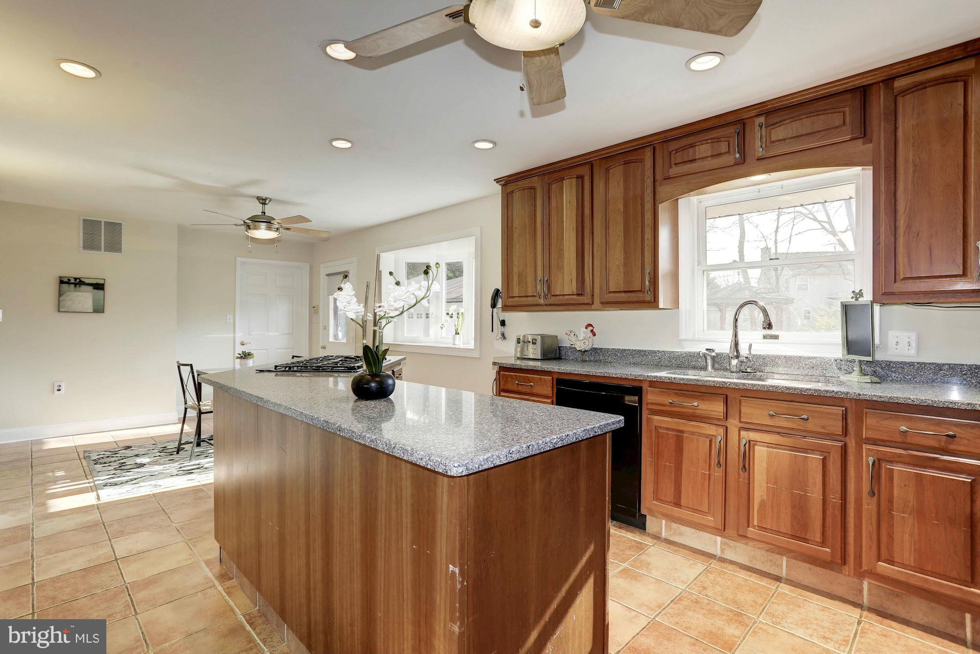 10003 Old Frederick Road Ellicott City, MD 21042 - Photo 12 of 30 EAT-IN KITCHEN