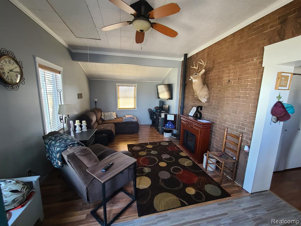 785 Elk Creek Road Applegate, MI 48401 - Photo 5 of 24
