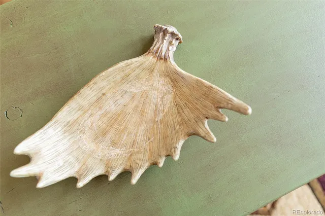 a close up of a chandelier