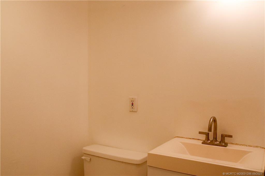 1856 Southwest Palm City Road, Unit 104 Stuart, FL 34994 - Photo 18 of 33