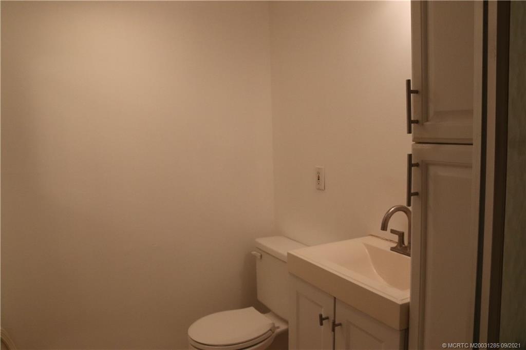 1856 Southwest Palm City Road, Unit 104 Stuart, FL 34994 - Photo 22 of 33