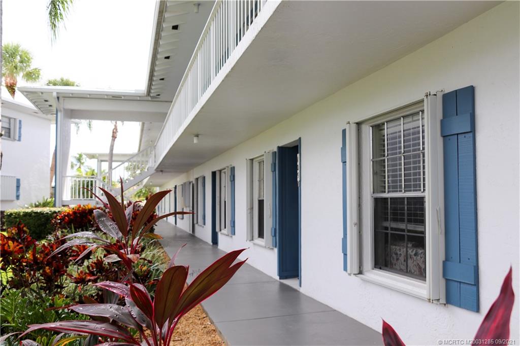 1856 Southwest Palm City Road, Unit 104 Stuart, FL 34994 - Photo 7 of 33