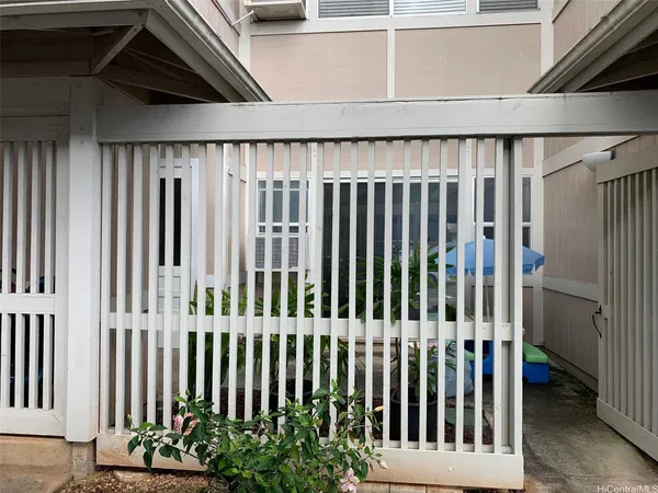 $2,500 | 95-1056 ʻĀinamakua Drive, Unit 108, Mililani, HI 96789