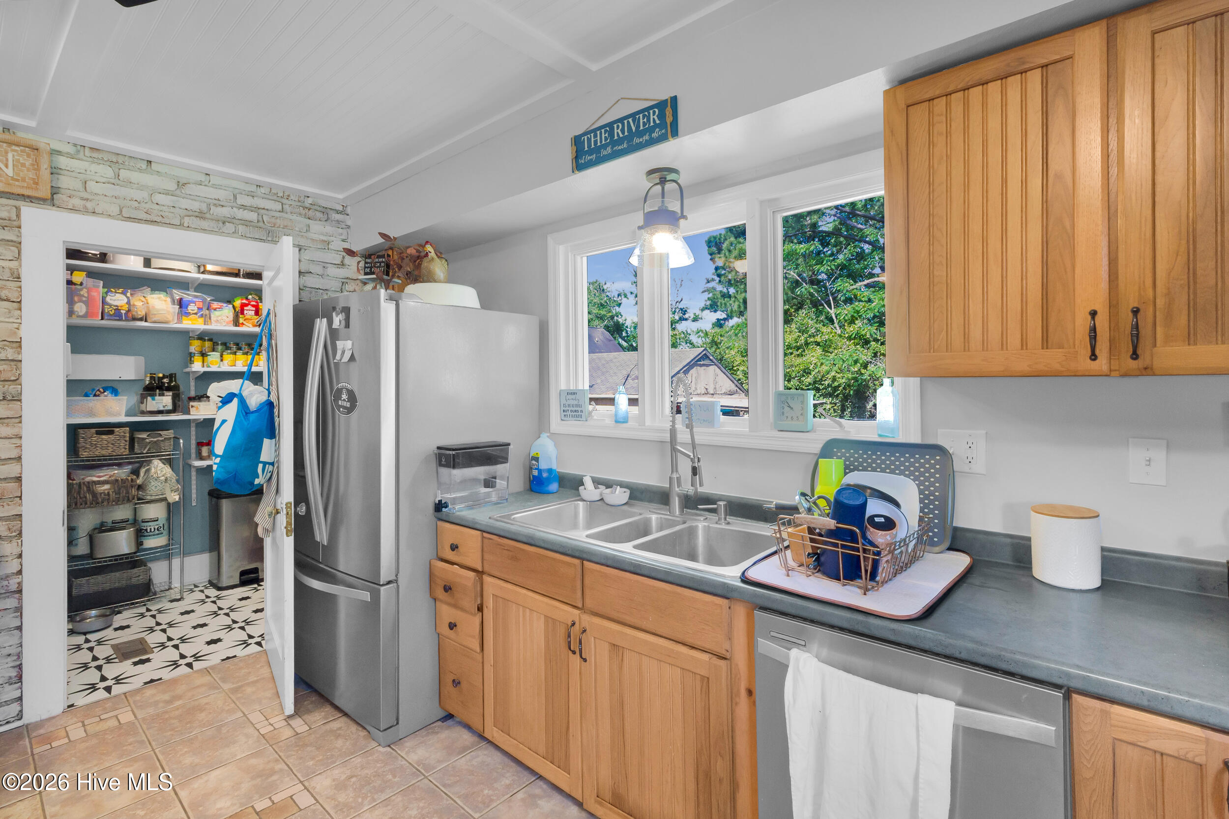 76 2nd Street Vandemere, NC 28587 - Photo 16 of 63 Kitchen