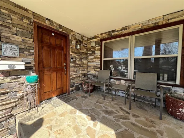 $230,000 | 533 East Sears Street, Denison, TX 75021