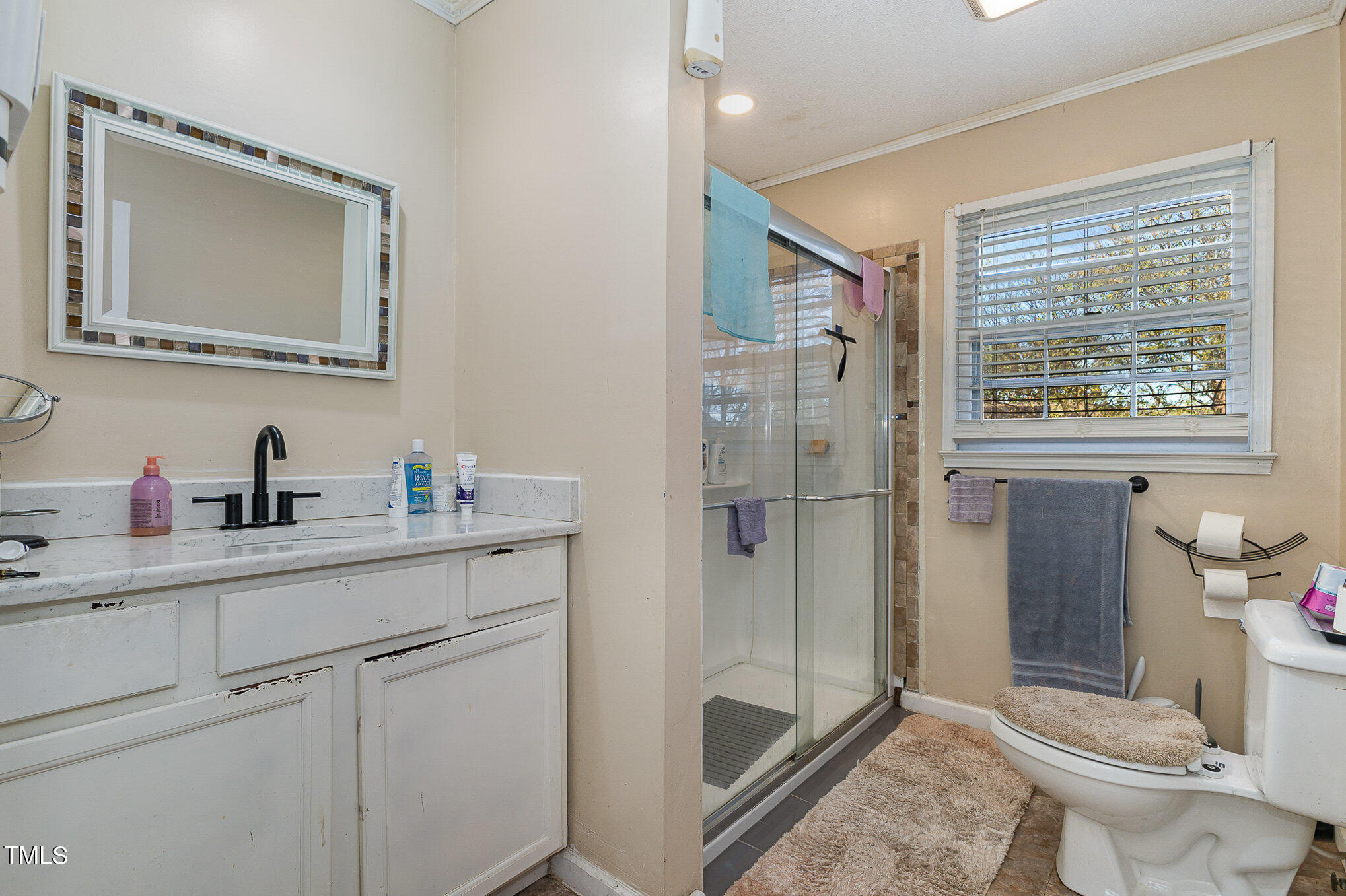 4117 Live Oak Road Raleigh, NC 27604 - Photo 11 of 16 016_file_726