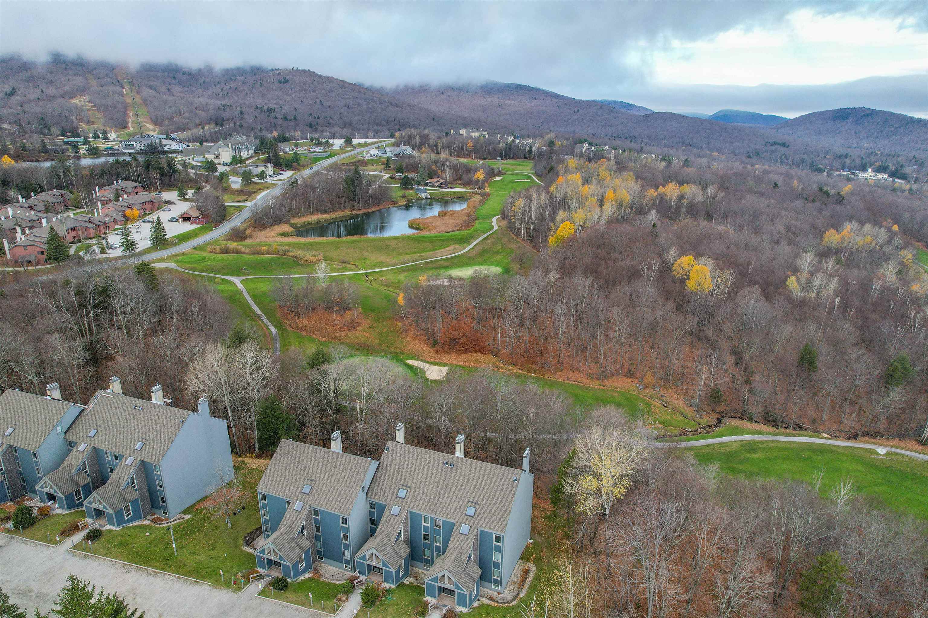 697 East Mountain Road, Unit C3 Killington, VT 05751 - Photo 14 of 21 Gallery Image 14