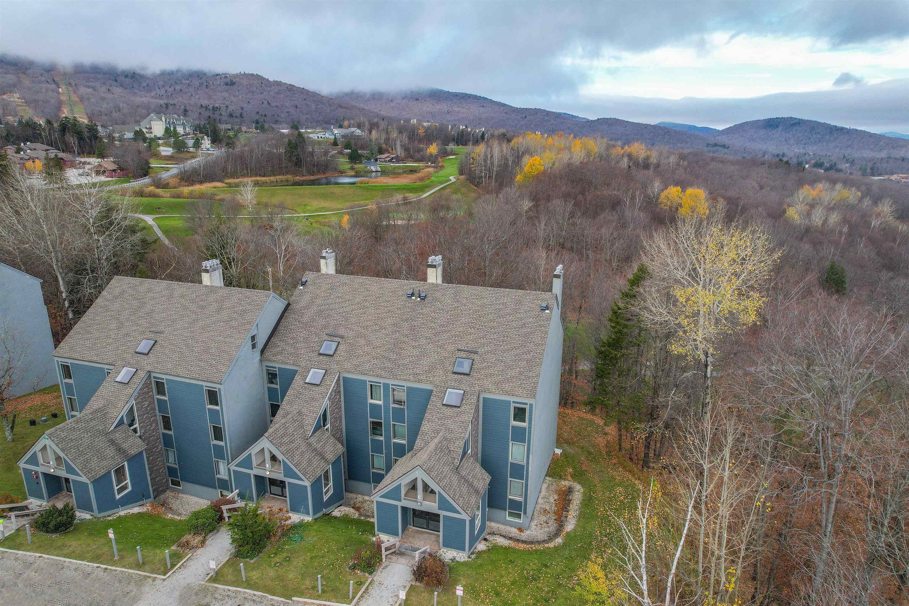 697 East Mountain Road, Unit C3 Killington, VT 05751 - Photo 2 of 21 Gallery Image 2