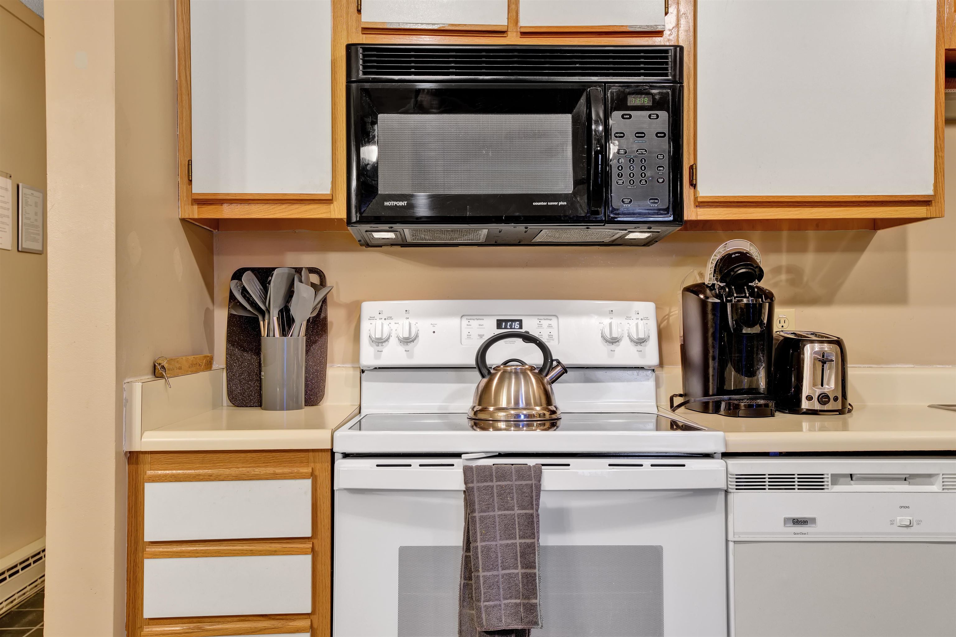 697 East Mountain Road, Unit C3 Killington, VT 05751 - Photo 5 of 21 Gallery Image 5