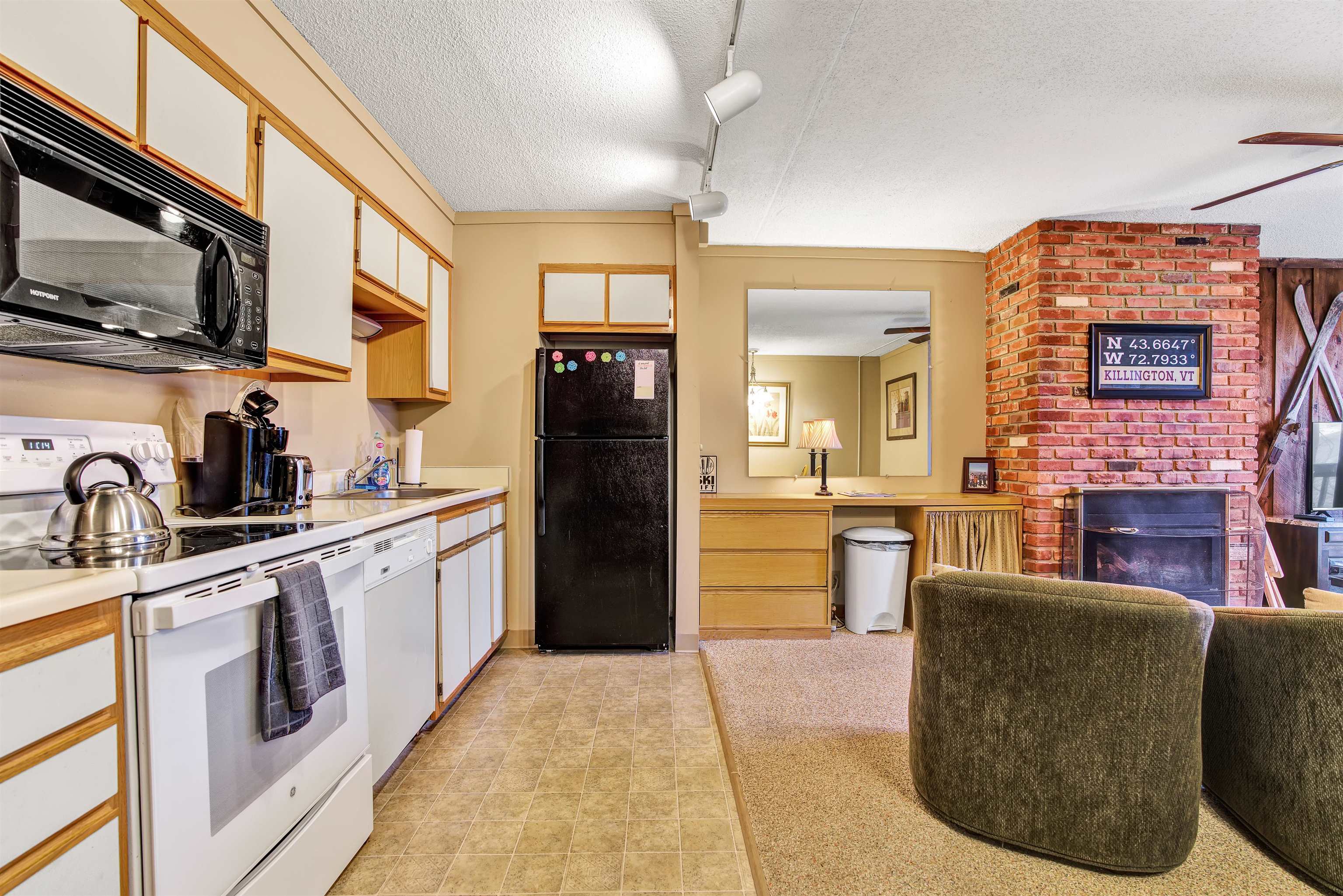 697 East Mountain Road, Unit C3 Killington, VT 05751 - Photo 6 of 21 Gallery Image 6