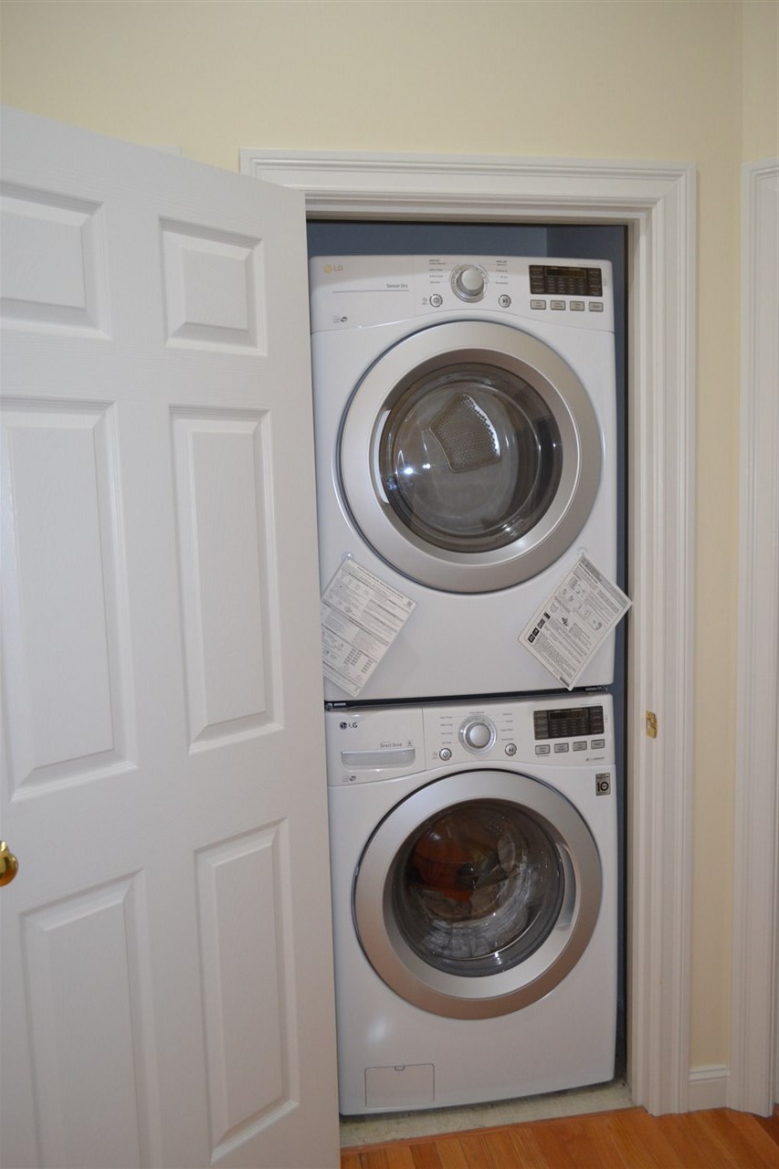243 Drakeside Road, Unit 1 Hampton, NH 03842 - Photo 4 of 5