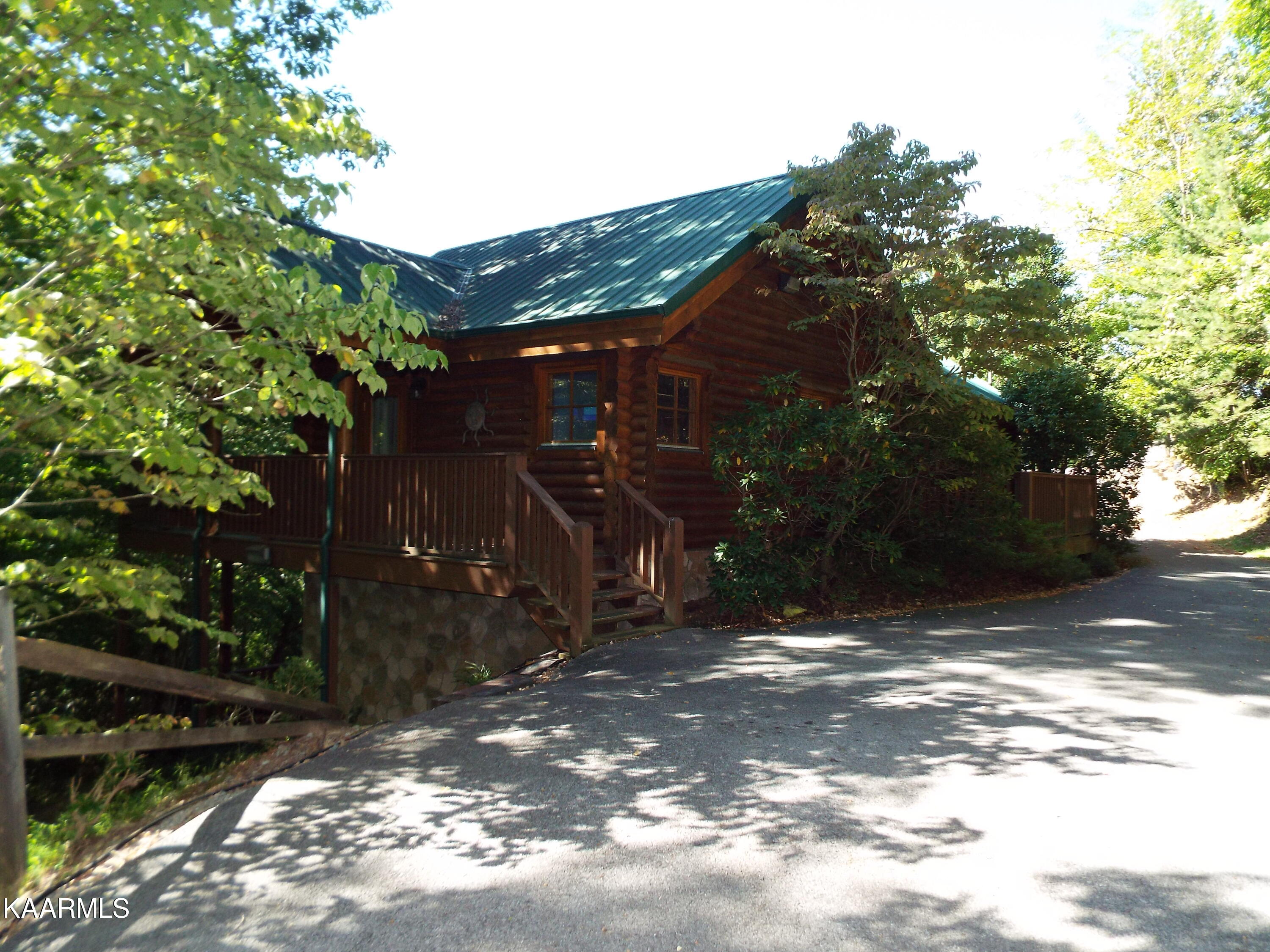 630 Big Bear Ridge Road Gatlinburg, TN 37738 - Photo 1 of 39 DSCF8116
