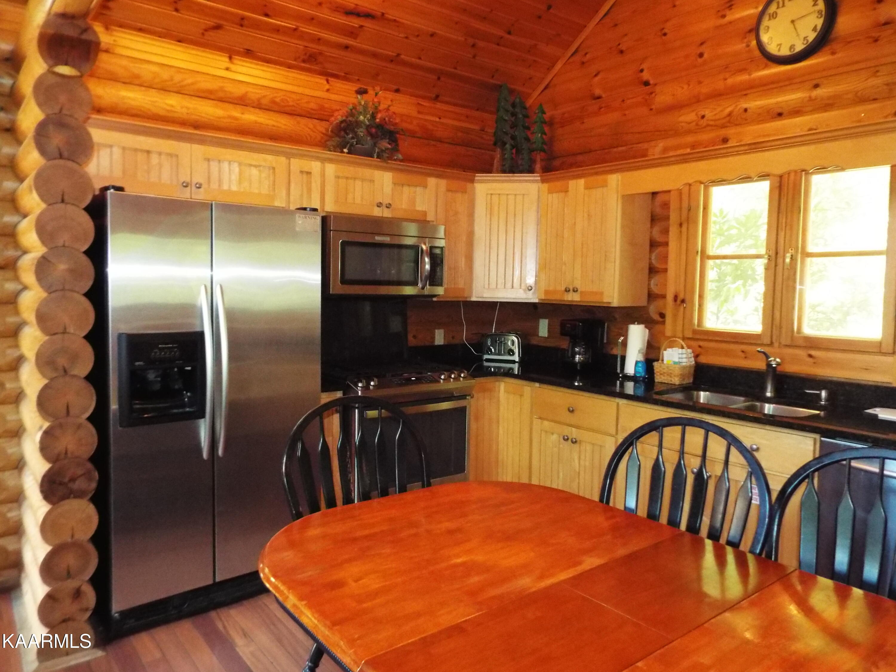 630 Big Bear Ridge Road Gatlinburg, TN 37738 - Photo 9 of 39 DSCF8053