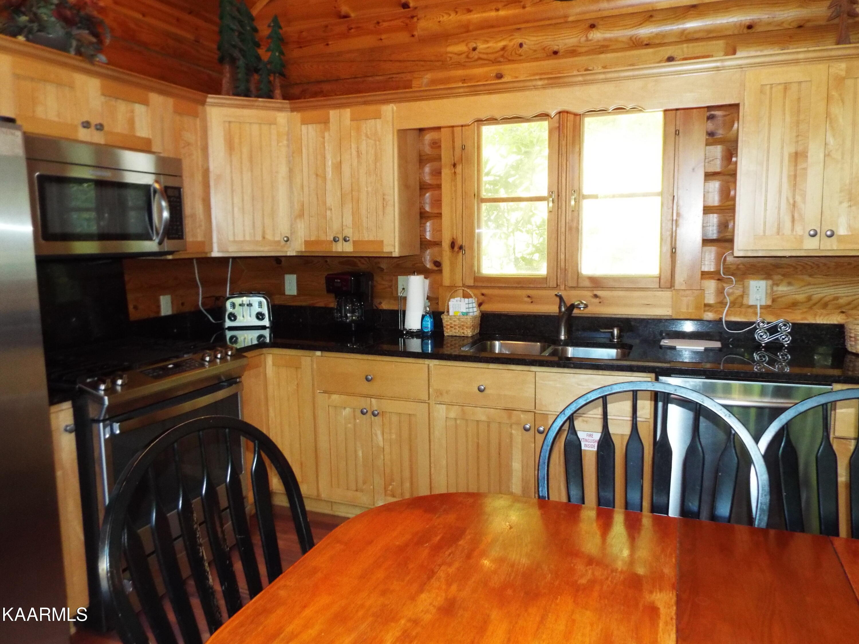 630 Big Bear Ridge Road Gatlinburg, TN 37738 - Photo 10 of 39 DSCF8054