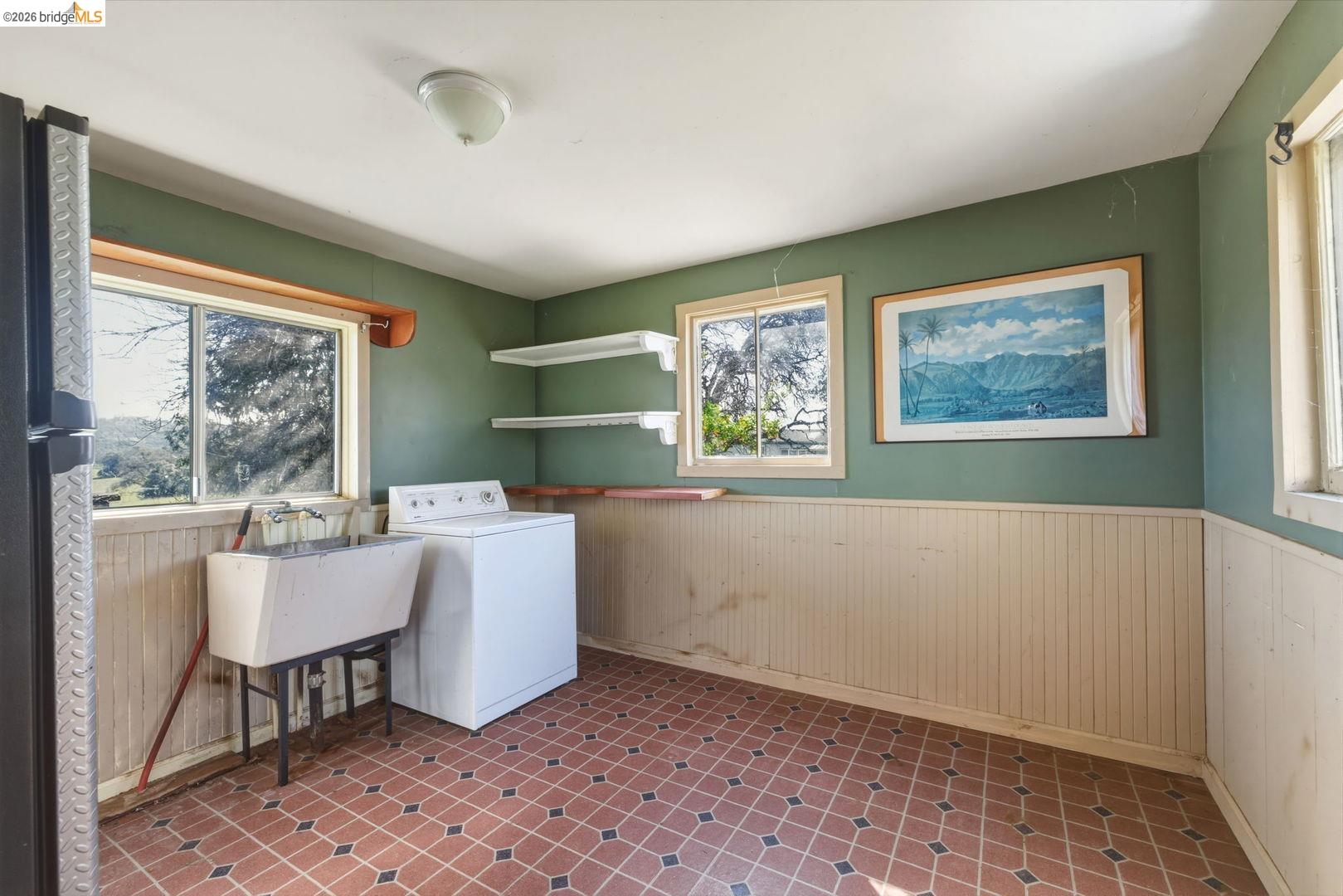 16129 Jacksonville Road Jamestown, CA 95327 - Photo 17 of 39 a room with a couch and a window