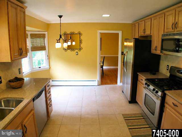 2028 Crescent Road, Unit 222 York, PA 17403 - Photo 8 of 22