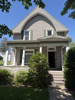206 North Adams Street Lancaster, WI 53813 - Photo 2 of 41
