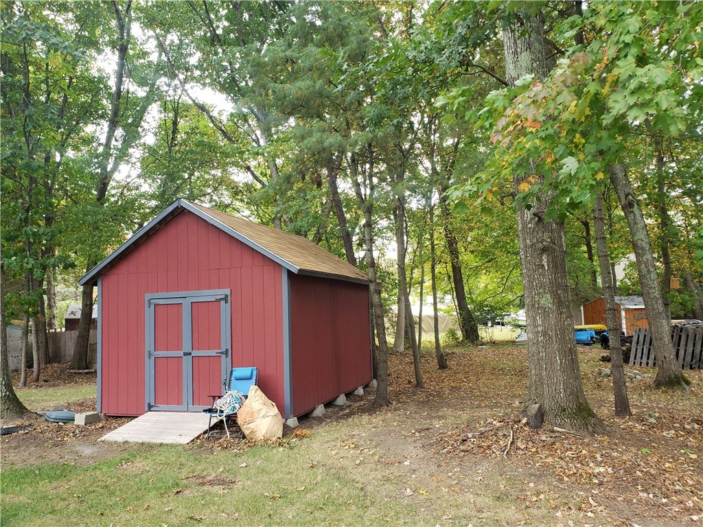 167 Mishnock Road West Greenwich, RI 02817 - Photo 9 of 17 Gallery Image 9