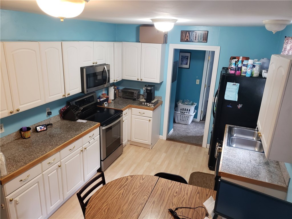 167 Mishnock Road West Greenwich, RI 02817 - Photo 10 of 17 Gallery Image 10