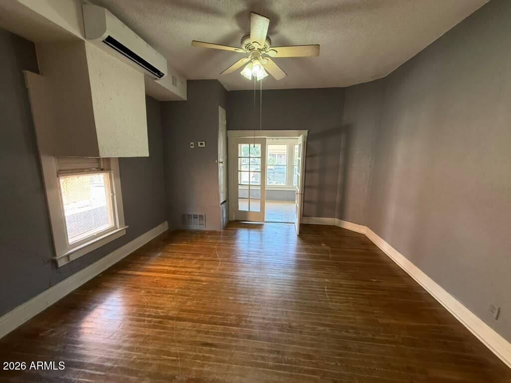 718 11th Street Douglas, AZ 85607 - Photo 5 of 19 WhatsApp Image 2026-07-06 at 4.19.14 PM