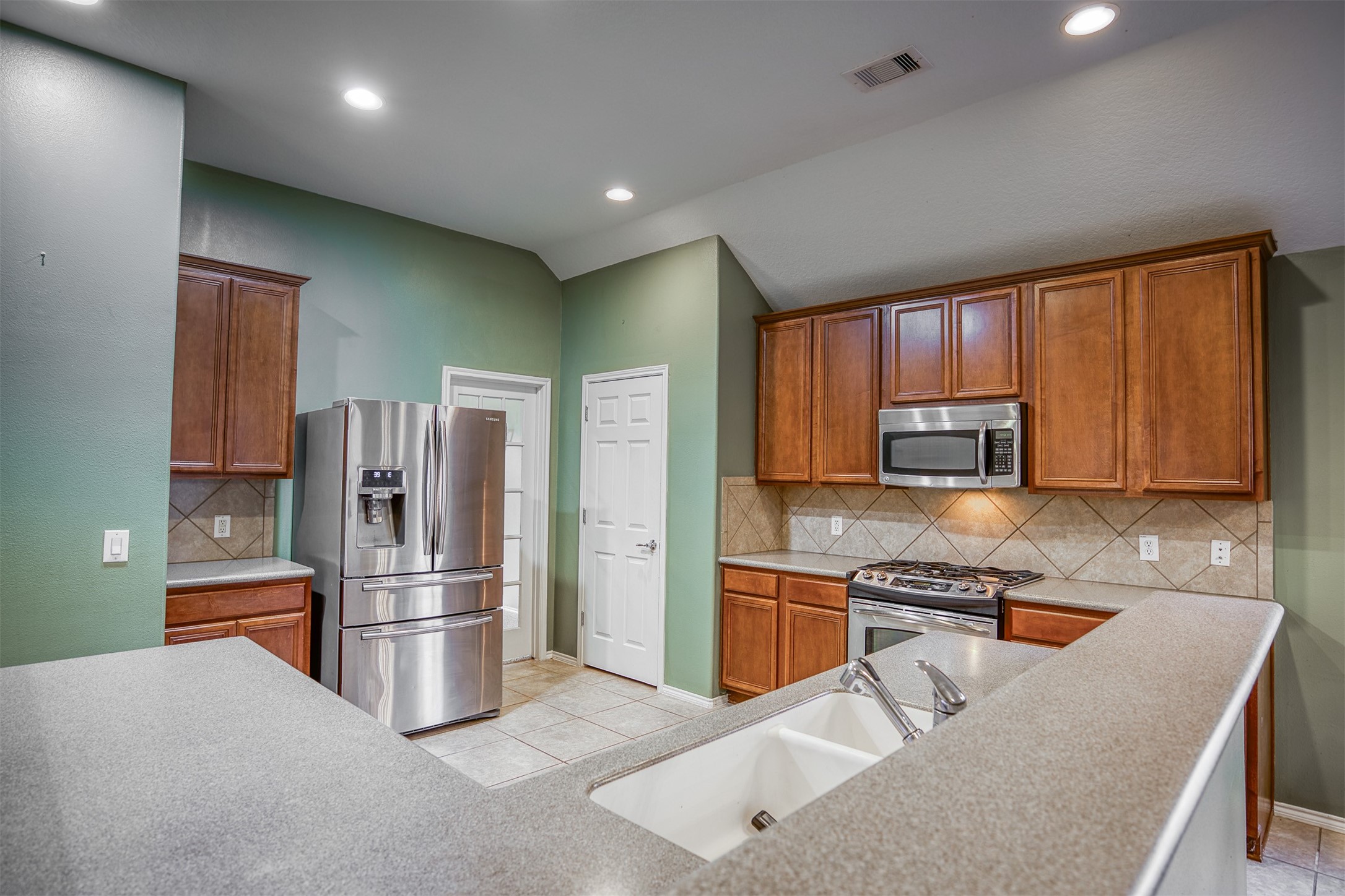 30210 Legacy Pines Drive Spring, TX 77386 - Photo 5 of 22