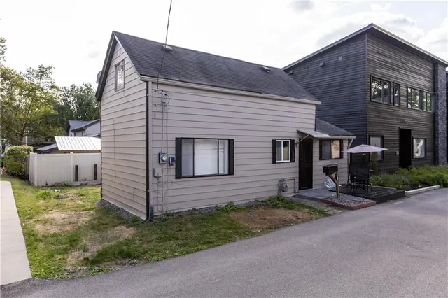 $299,000 | 314 Sprott Way, Sewickley, PA 15143