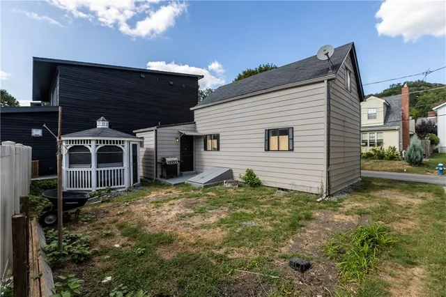 $299,000 | 314 Sprott Way, Sewickley, PA 15143