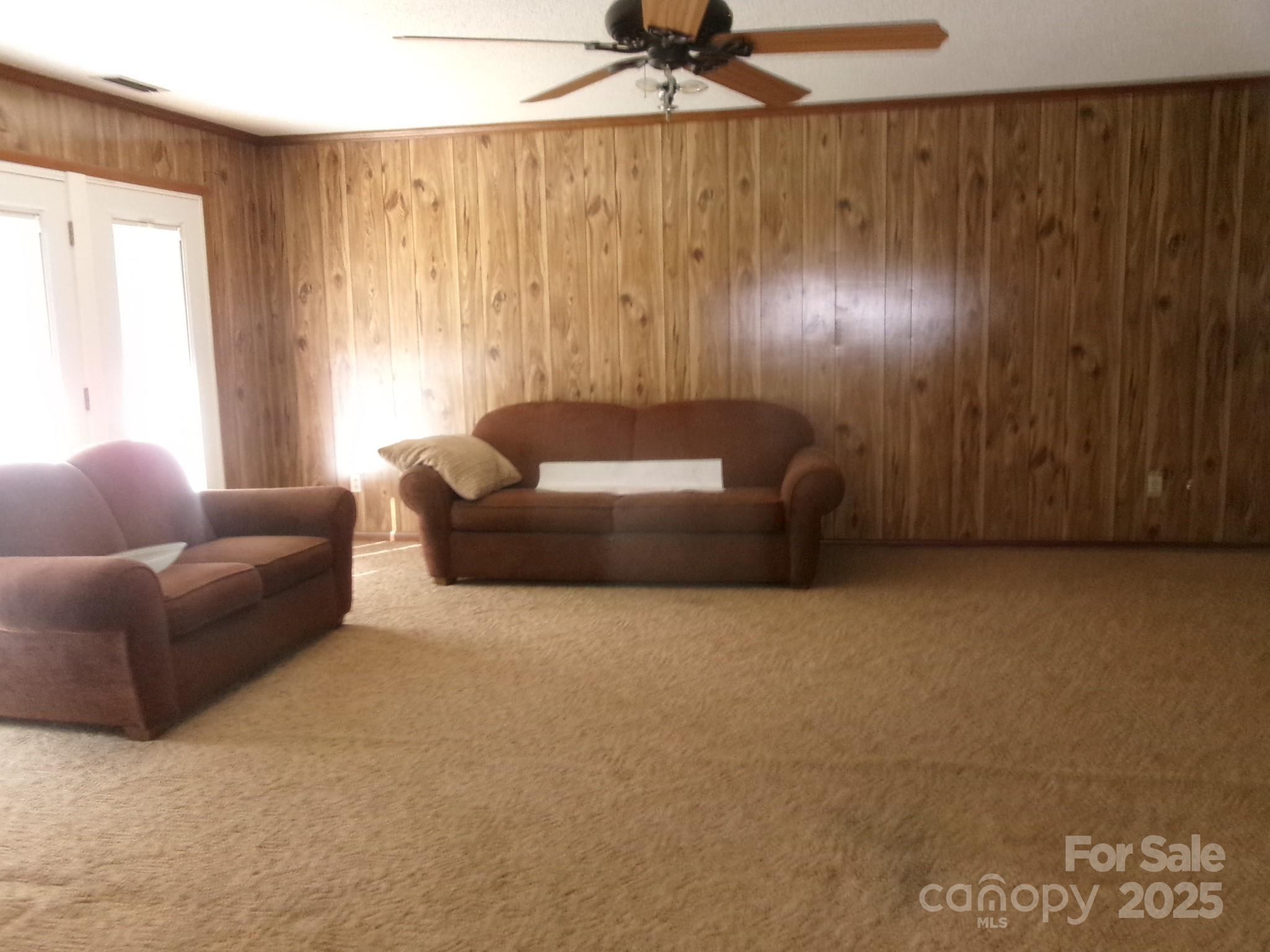 2583 Robinson Road Newton, NC 28658 - Photo 8 of 10 Gallery Image 8