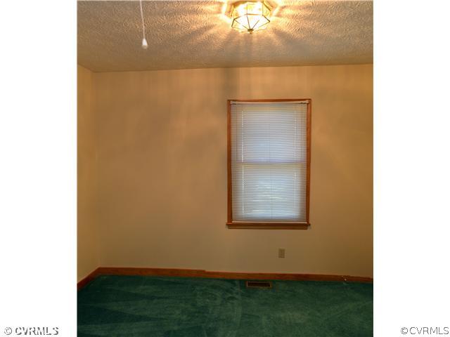15713 Saddlebrook Road Chesterfield, VA 23838 - Photo 11 of 19 a view of small space with a window