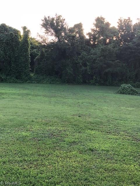 383 West Grove Road Lexington, NC 27295 - Photo 5 of 14 Gallery Image 5
