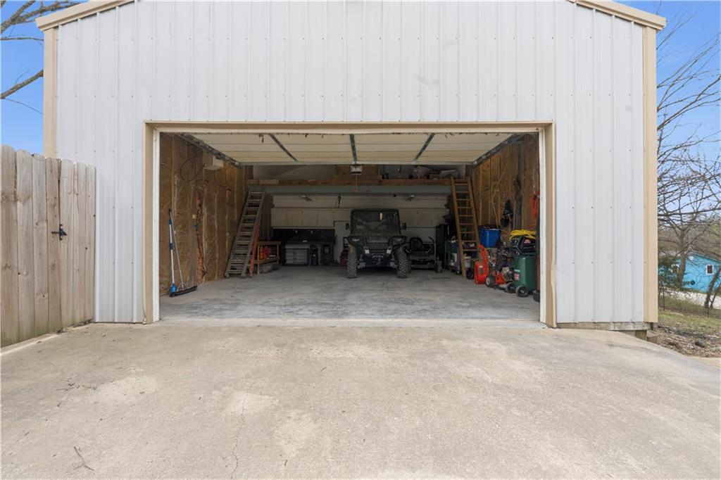 1201 Pecan Odessa, MO 64076 - Photo 28 of 34