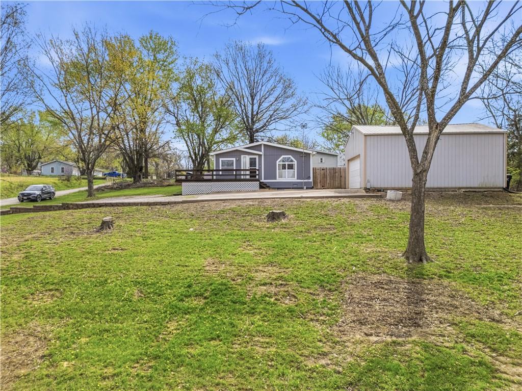 1201 Pecan Odessa, MO 64076 - Photo 4 of 34