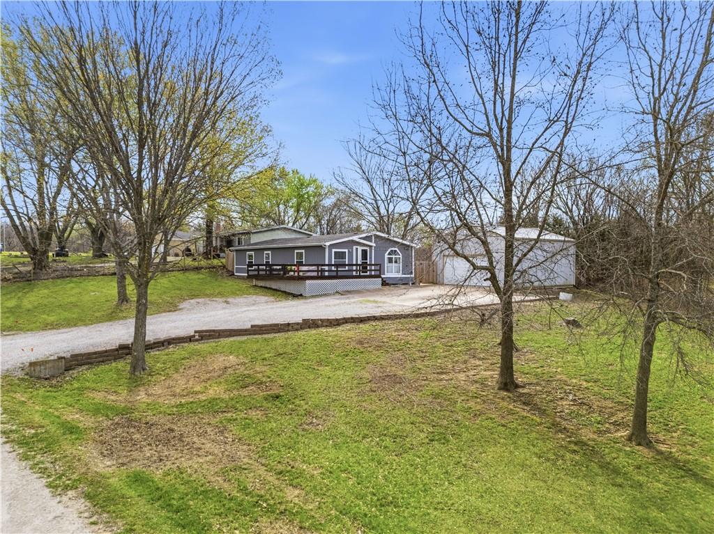 1201 Pecan Odessa, MO 64076 - Photo 5 of 34