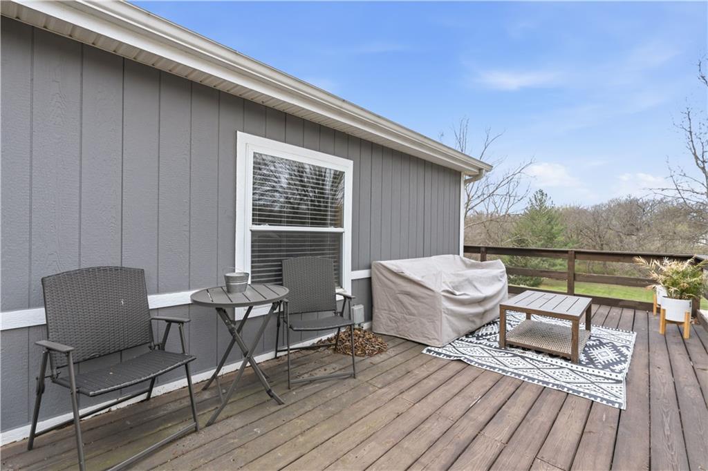 1201 Pecan Odessa, MO 64076 - Photo 7 of 34