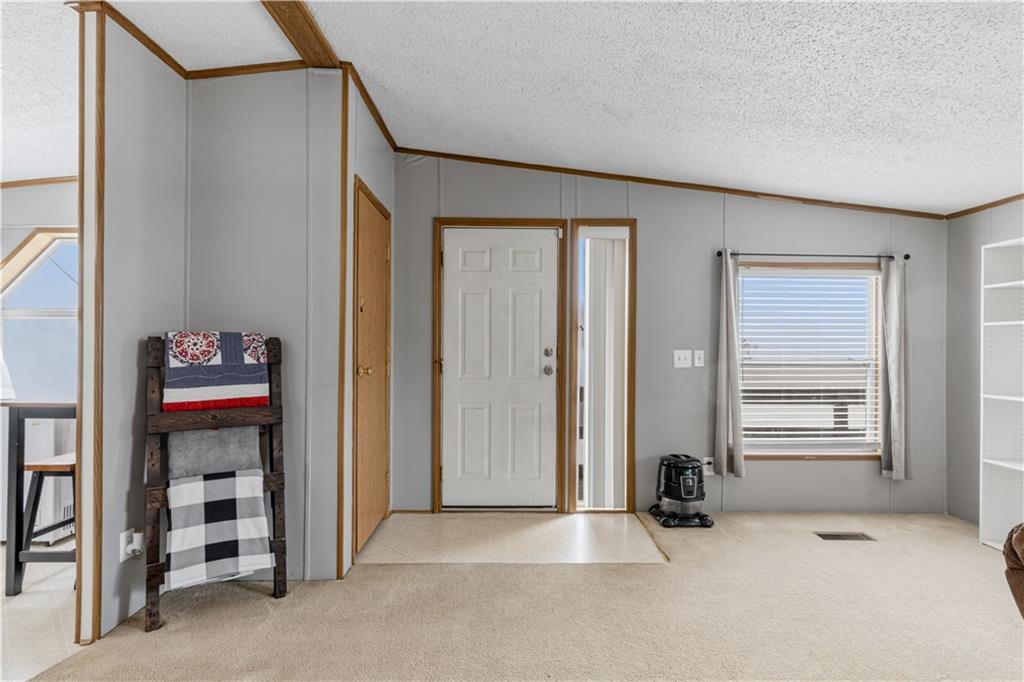 1201 Pecan Odessa, MO 64076 - Photo 9 of 34