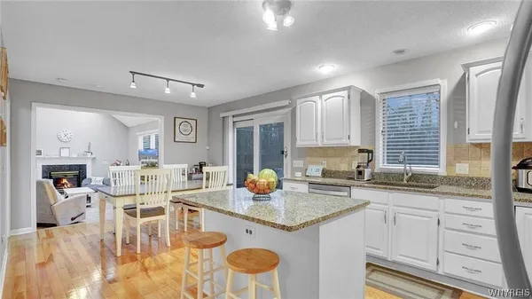 $4,200 | 83 Huntingwood Drive, Amherst, NY 14051