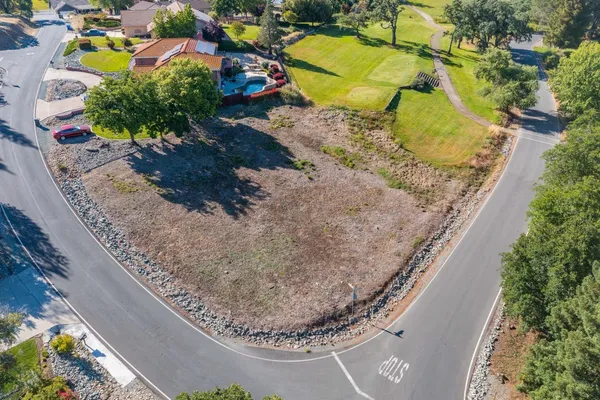 a view of a swimming pool