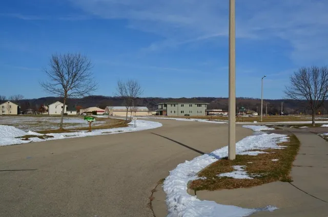 $85,900 | 49 North Westmor Spring Green, Spring Green, WI 53588