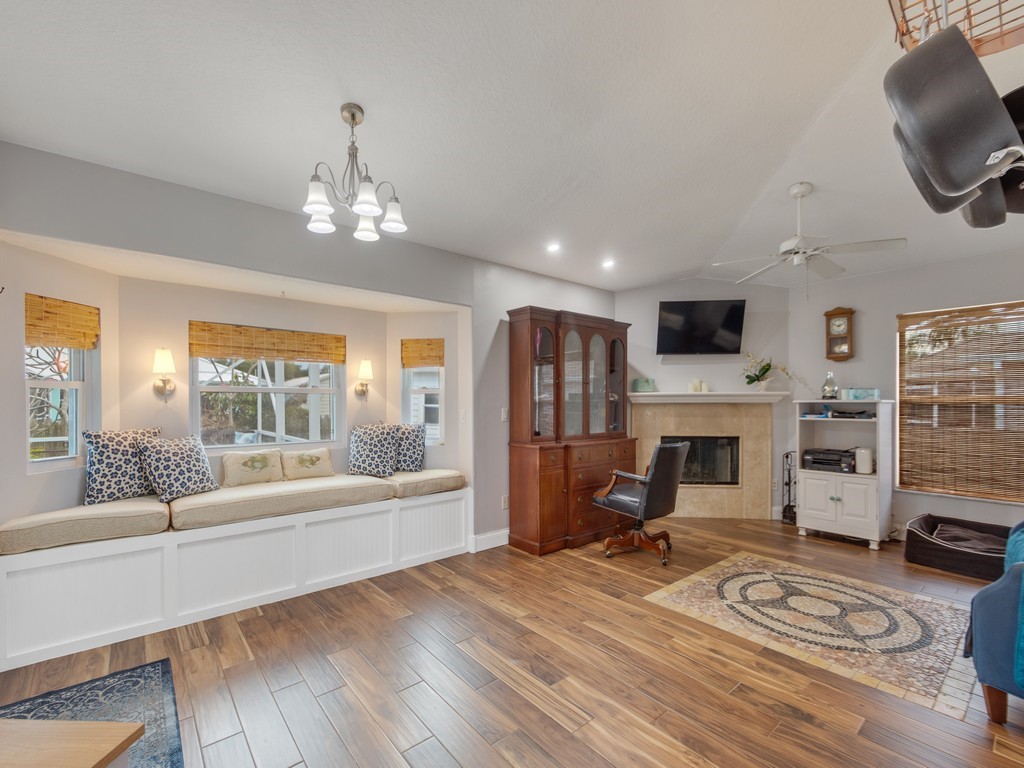 702 Helicon Terrace Sebastian, FL 32958 - Photo 14 of 36