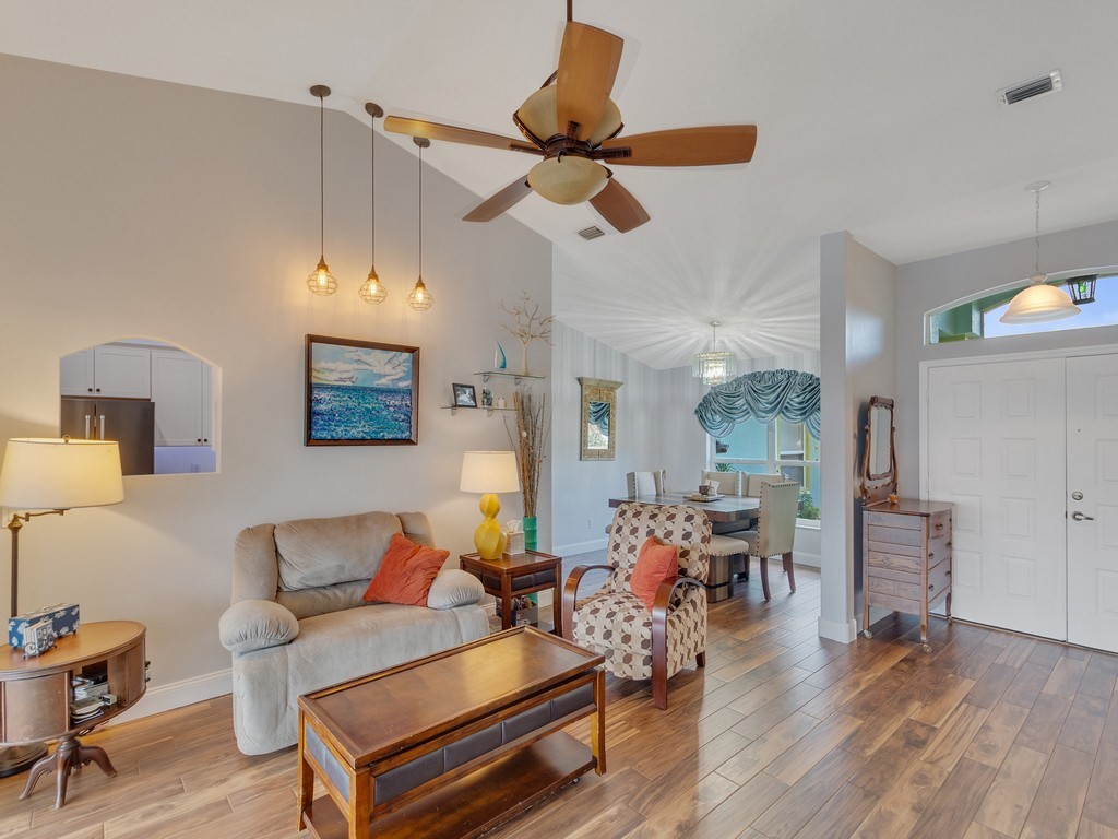 702 Helicon Terrace Sebastian, FL 32958 - Photo 7 of 36