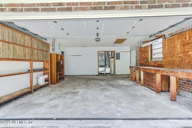 a view of a storage & utility room