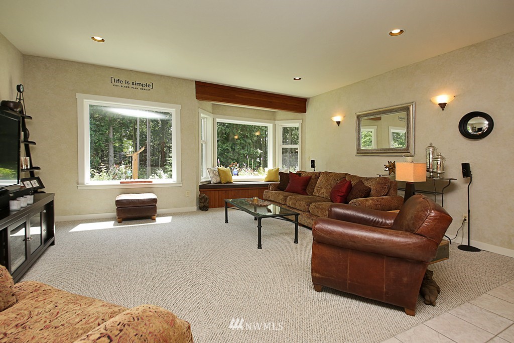 6201 Coles Road Langley, WA 98260 - Photo 3 of 25 Gallery Image 3