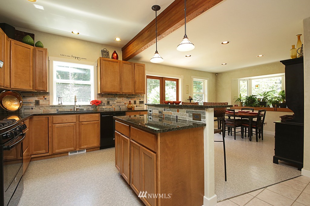 6201 Coles Road Langley, WA 98260 - Photo 5 of 25 Gallery Image 5