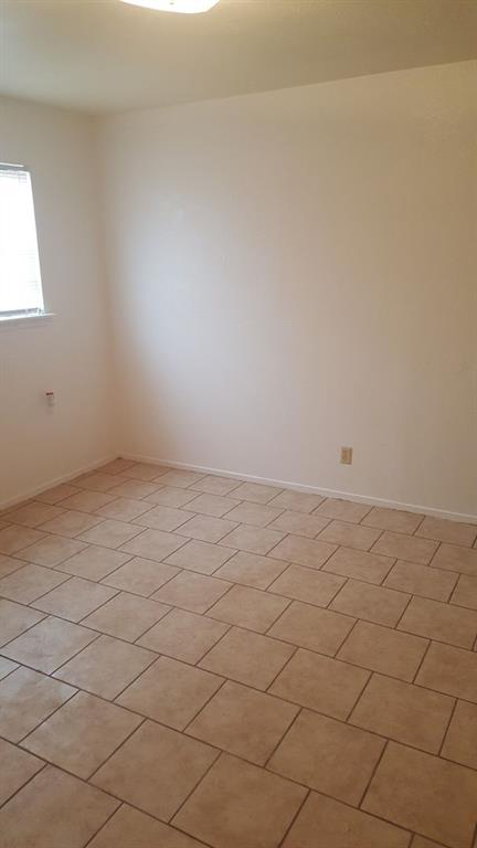 701 South Cherry Street, Unit D Merkel, TX 79536 - Photo 3 of 6