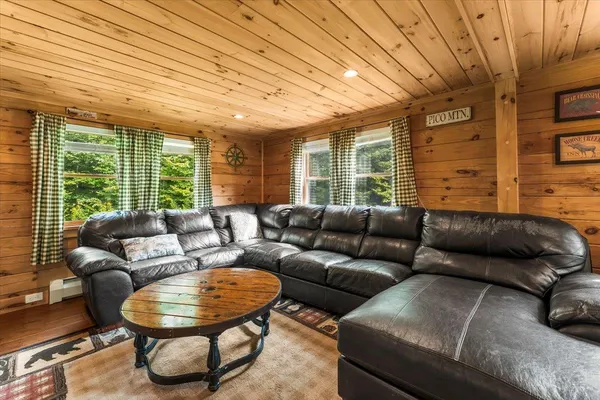 $1,350,000 | 96 Old Coach Road, Killington, VT 05751