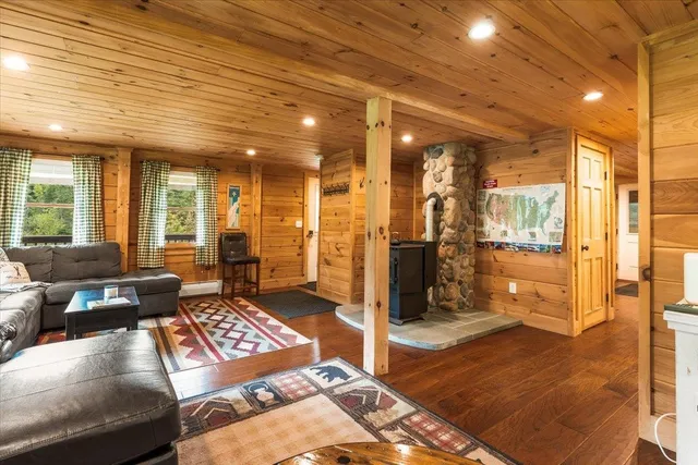 $1,350,000 | 96 Old Coach Road, Killington, VT 05751