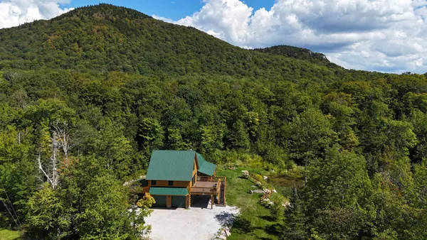 $1,350,000 | 96 Old Coach Road, Killington, VT 05751